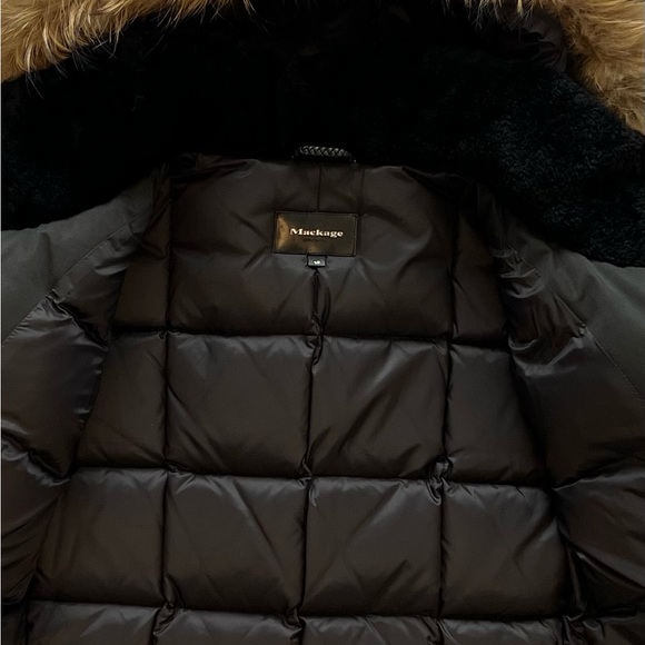 Mackage Kerry Down Parka, Women’s Small, Black, Raccoon Fur, Excellent Condition - Picture 7 of 16